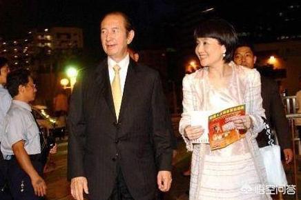 何鸿燊家的关系图_何鸿燊家庭关系图