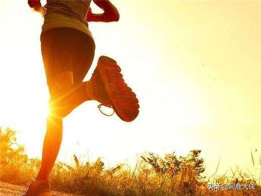 有关名人的小故事_关于名人的小故事超短