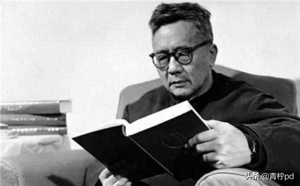 关于读书的名人事例简短_关于读书的一些名人故事
